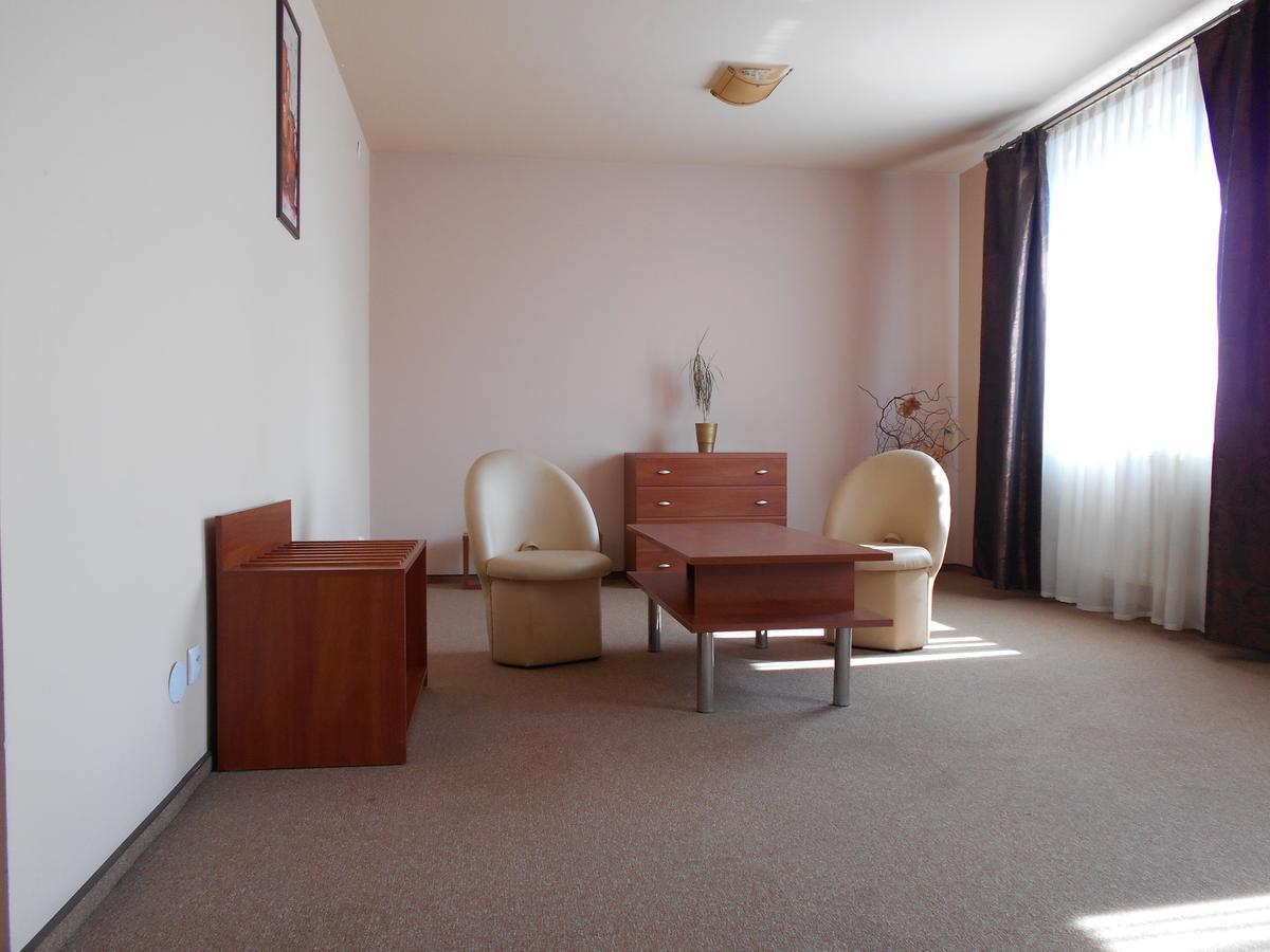 Hotel Astor Radom Ngoại thất bức ảnh